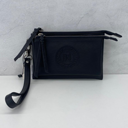Imagen representativa de las carteras de la marca Devota & Lomba