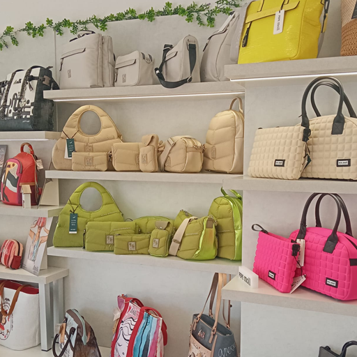Interior de la tienda 2